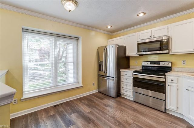 4905 Carlisle MEWS, Williamsburg, VA 23188