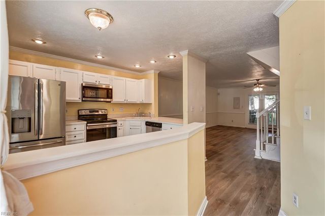 4905 Carlisle MEWS, Williamsburg, VA 23188