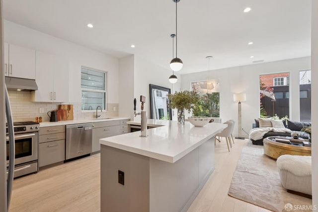 991 Dolores Street, San Francisco, CA 94110