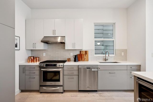 991 Dolores Street, San Francisco, CA 94110