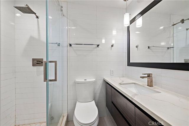 694 N Coast 3, Laguna Beach, CA 92651