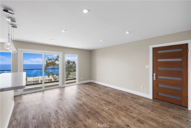 694 N Coast 3, Laguna Beach, CA 92651