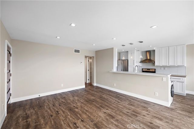694 N Coast 3, Laguna Beach, CA 92651