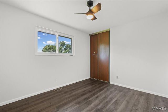 250 Valley View Ridge Drive, Valley Park, MO 63088