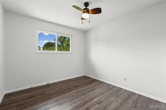 250 Valley View Ridge Drive, Valley Park, MO 63088