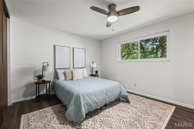 250 Valley View Ridge Drive, Valley Park, MO 63088