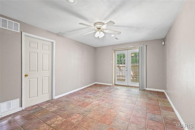 250 Valley View Ridge Drive, Valley Park, MO 63088