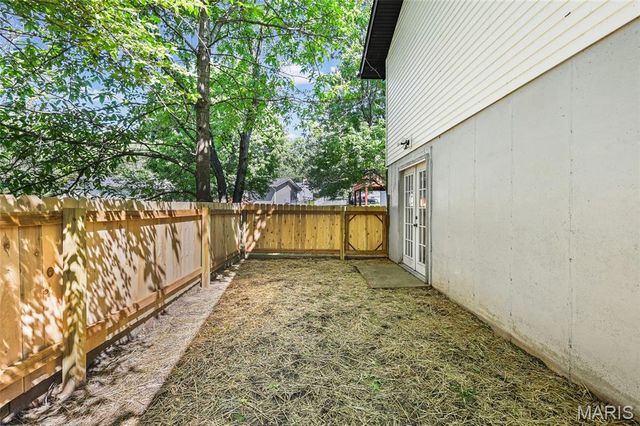 250 Valley View Ridge Drive, Valley Park, MO 63088