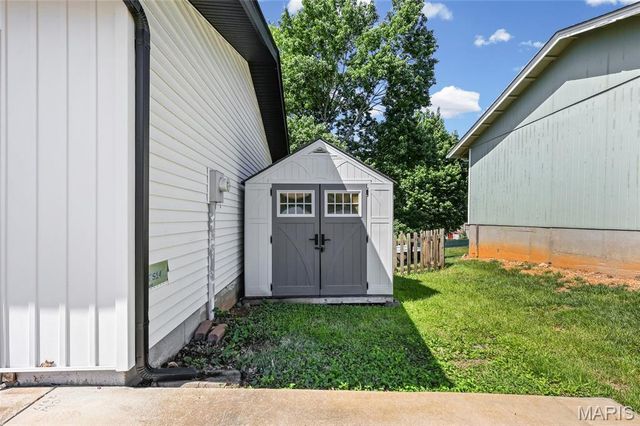 250 Valley View Ridge Drive, Valley Park, MO 63088