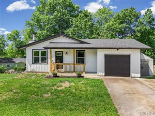250 Valley View Ridge Drive, Valley Park, MO 63088