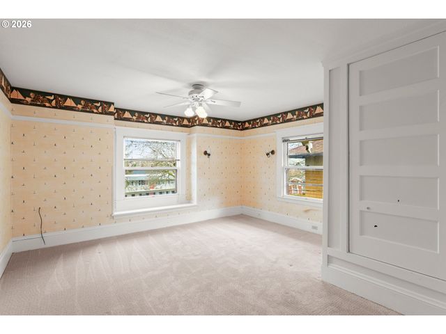 2936 Se TAYLOR St, Portland, OR 97214