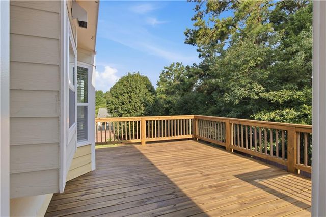 230 Pinebridge Court, Johns Creek, GA 30022