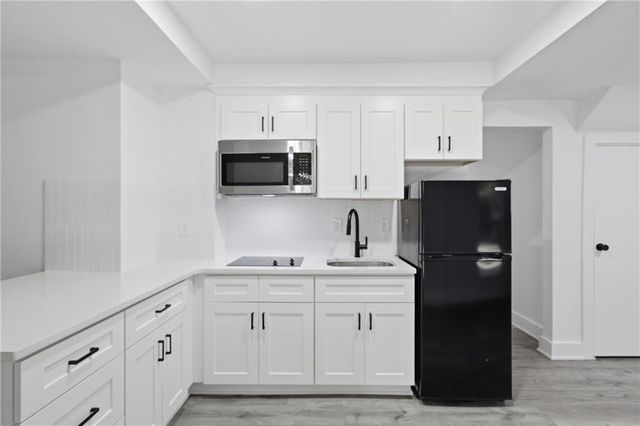 230 Pinebridge Court, Johns Creek, GA 30022