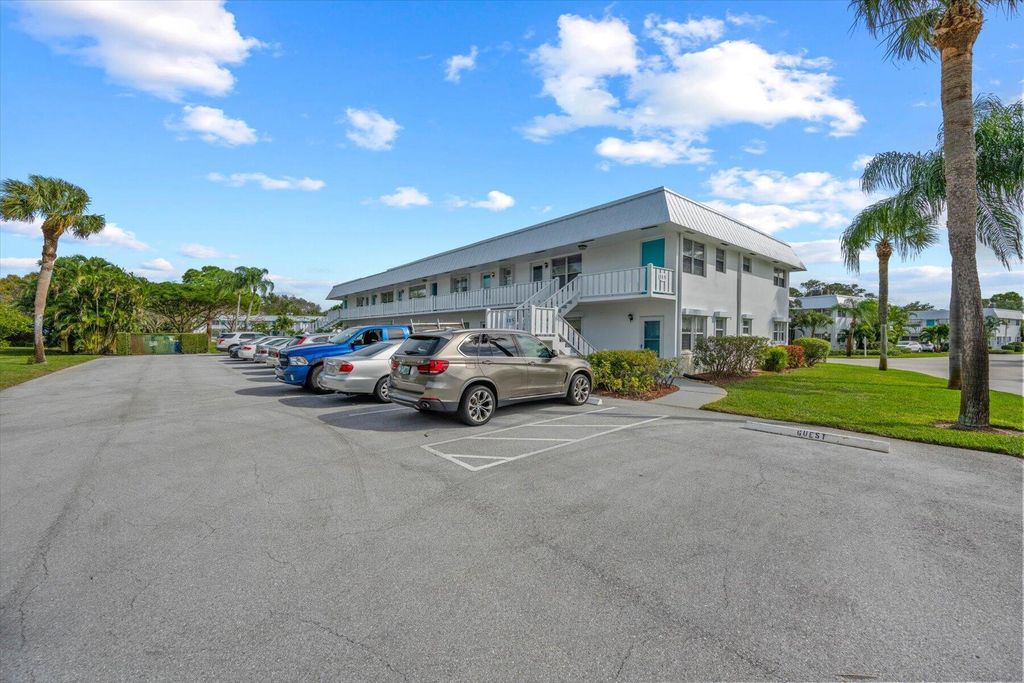 2929 SE Ocean Boulevard 115-7, Stuart, FL 34996