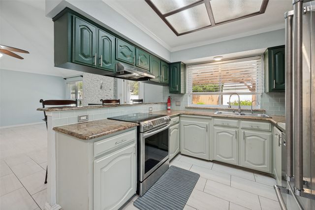 1808 Willow Vale Drive, Fort Worth, TX 76134