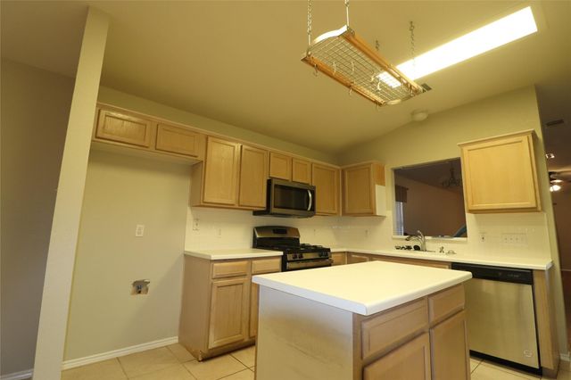 2820 Single Trace CT, Austin, TX 78728