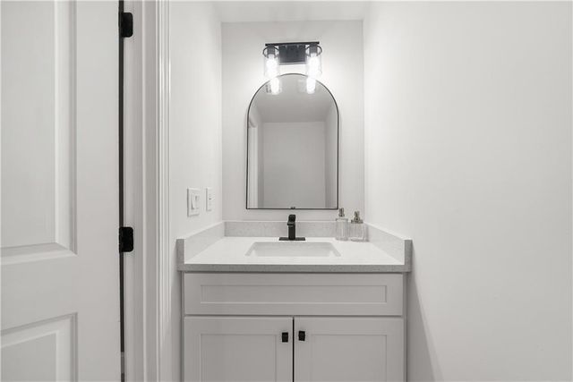 5705 Registry Oaks SE Lane, Mableton, GA 30126