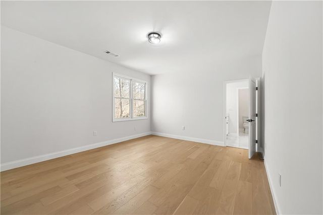 5705 Registry Oaks SE Lane, Mableton, GA 30126