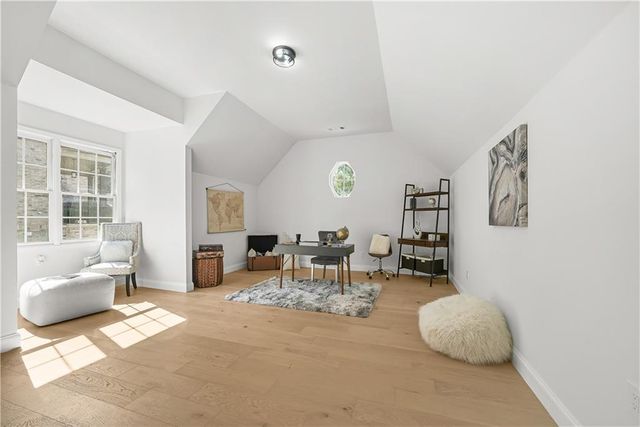 5705 Registry Oaks SE Lane, Mableton, GA 30126