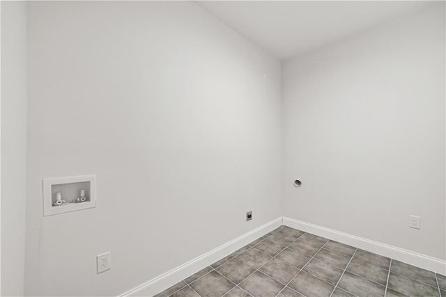 5705 Registry Oaks SE Lane, Mableton, GA 30126