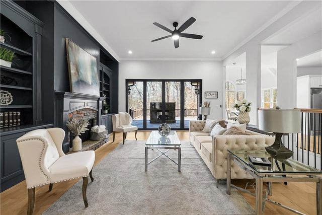 5705 Registry Oaks SE Lane, Mableton, GA 30126