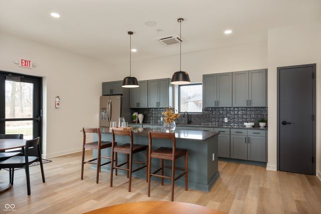 15943 Vitalize Run, Fishers, IN 46040