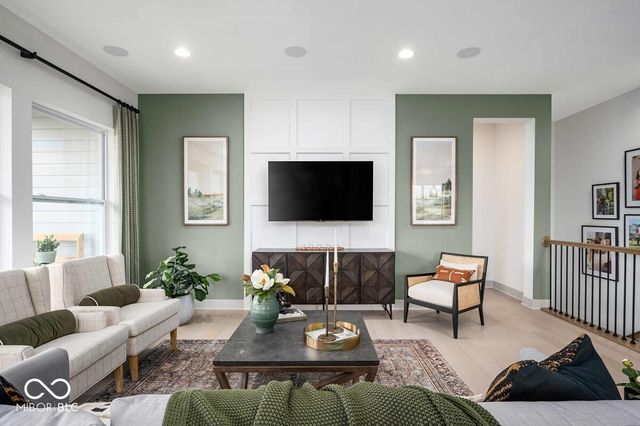 15943 Vitalize Run, Fishers, IN 46040