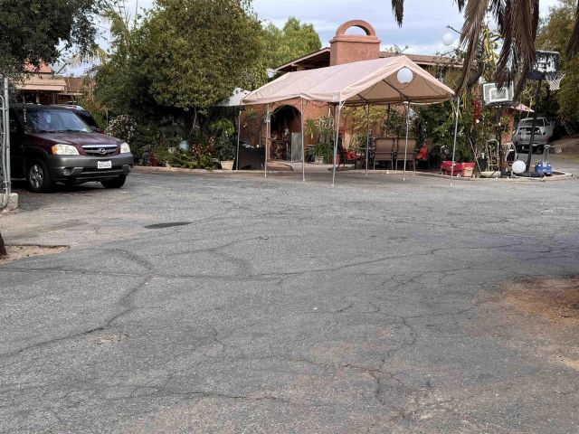 1708 E Mission, Fallbrook, CA 92028