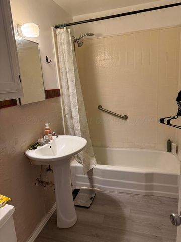 500 9th Avenue, Canyon, TX 79015
