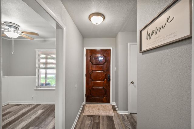 1409 Sundale Street, Ennis, TX 75119