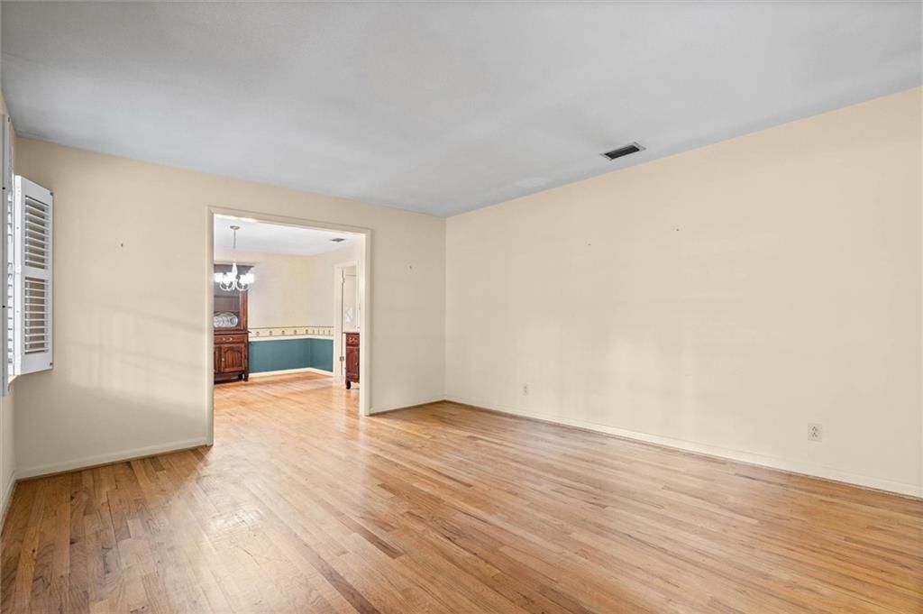 277 Thrift Street, Mobile, AL 36609 — photo 2