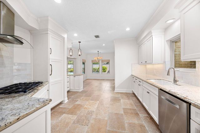 15742 Walkwood Drive, Houston, TX 77079