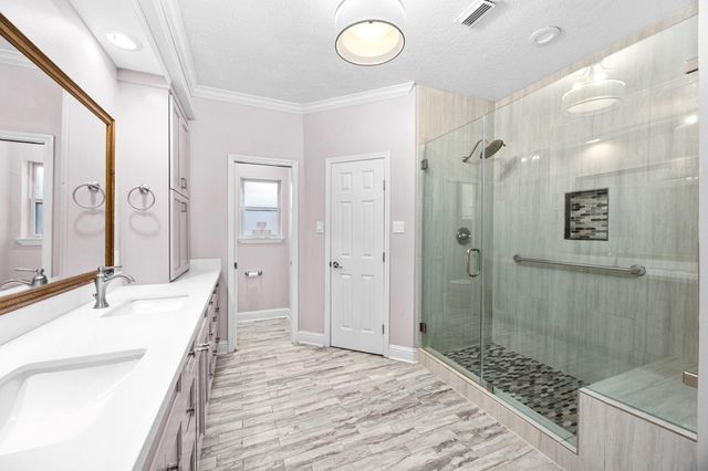 15742 Walkwood Drive, Houston, TX 77079