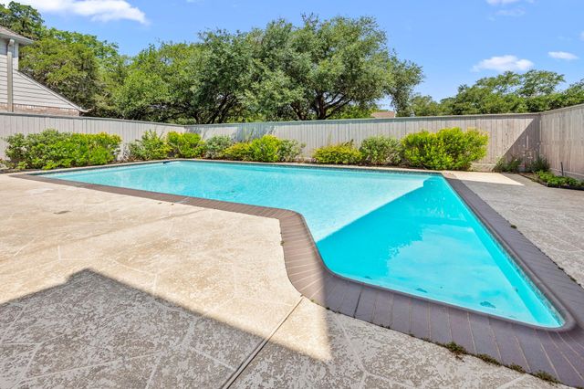 15742 Walkwood Drive, Houston, TX 77079