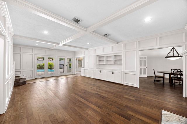 15742 Walkwood Drive, Houston, TX 77079
