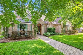15742 Walkwood Drive, Houston, TX 77079