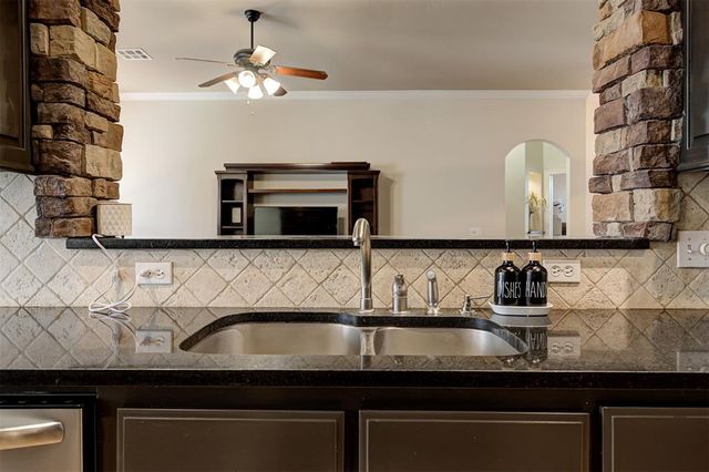 1108 Lanie Lane, Moore, OK 73160