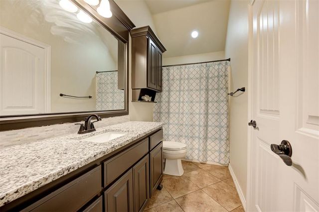 1108 Lanie Lane, Moore, OK 73160