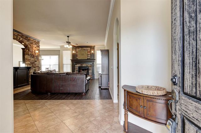 1108 Lanie Lane, Moore, OK 73160