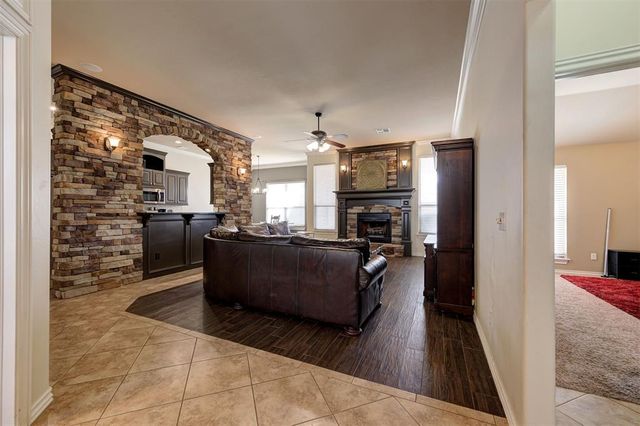 1108 Lanie Lane, Moore, OK 73160