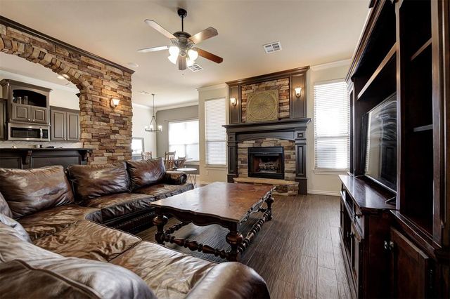 1108 Lanie Lane, Moore, OK 73160