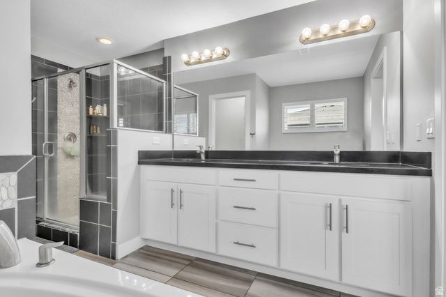 9732 S CALDERA LN, South Jordan, UT 84095