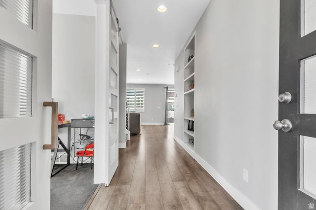 9732 S CALDERA LN, South Jordan, UT 84095