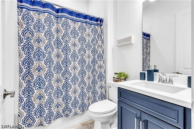 8911 Cappello CT, Naples, FL 34119