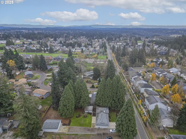 19446 MEYERS Rd, Oregon City, OR 97045