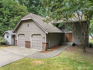 8087 Lars Drive NE, Bremerton, WA 98311