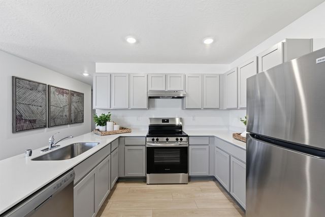 825 Steptoe View Ln, Cheney, WA 99004