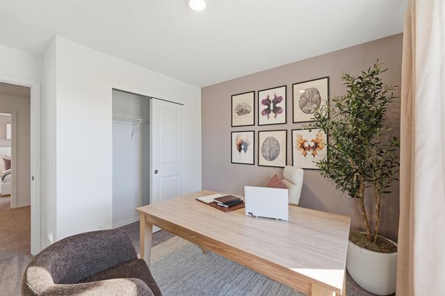 825 Steptoe View Ln, Cheney, WA 99004