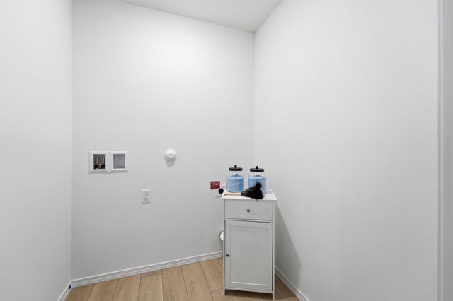 825 Steptoe View Ln, Cheney, WA 99004