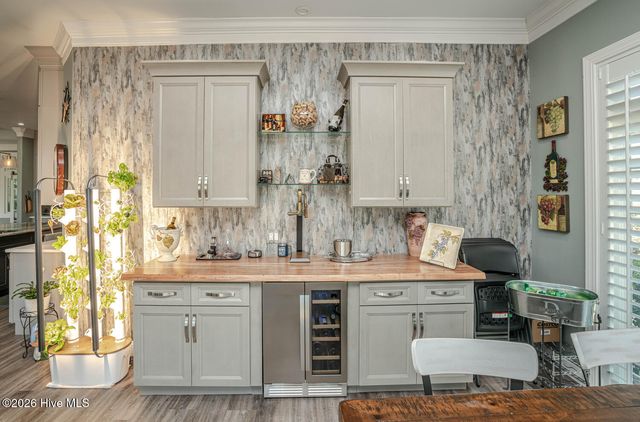 565 Westchester Place SW, Ocean Isle Beach, NC 28469